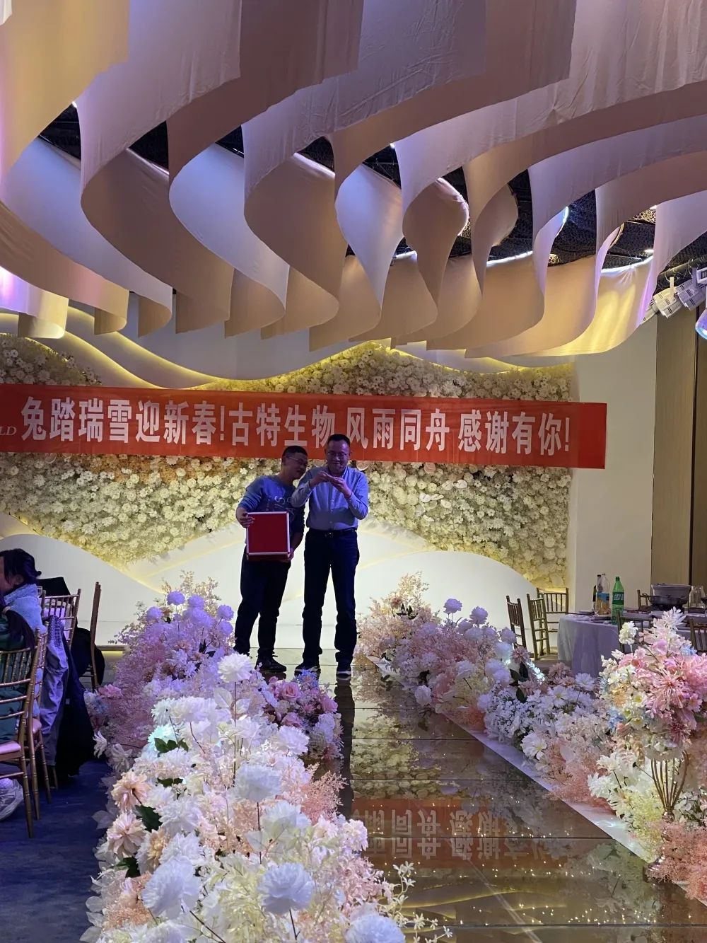 愿我們2023年乘風破浪，行穩致遠